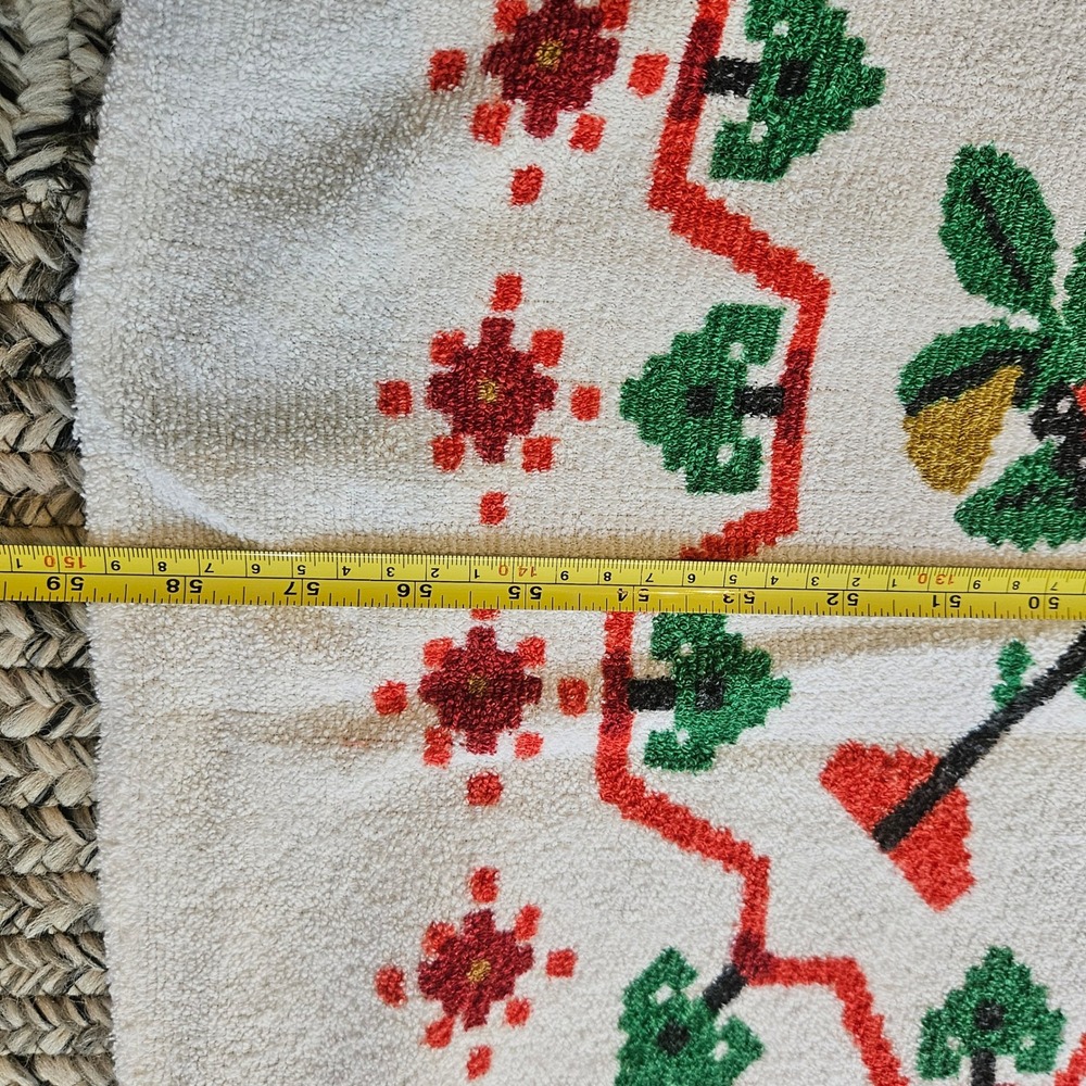 Christmas Terrycloth Tablecloth Birds Berries Ribbon Holiday Decor 58x48" Vtg - Picture 4 of 7